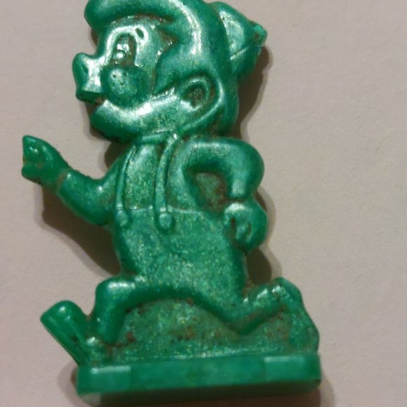 plastic game piece - Picture 3 of 7